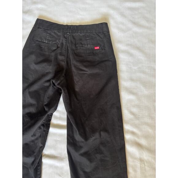 Levi's Baggy Trousers Mid Rise Women's Size 26 Chino Black Straight Leg jean - Picture 10 of 14